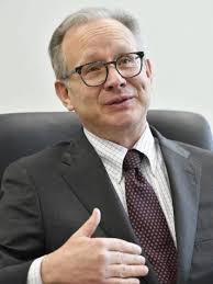 Megan Barry resigns as Nashville mayor, weeks after admitting affair with  her security chief