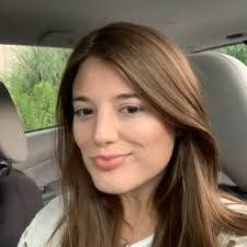 Allie Cobb's Instagram, Twitter & Facebook