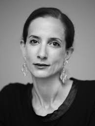 The series of “On Stage Conversations” continued