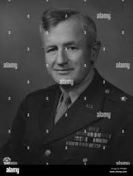 Thomas Farrell's Instagram, Twitter & Facebook