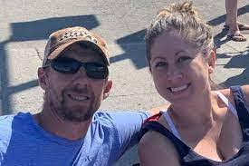 Sonja Ellingson's Instagram, Twitter & Facebook