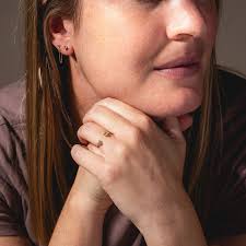 Artemer 18ct Gold Diamond Heart Open Wedding Band Ring