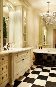 Black And White Checkered Bathroom Decor Country Meets Hollywood Glamorous Bathroom Decor Glamorous Bathroom Bathroom Decor