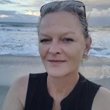 Fossil hunting spots near me for kids' educational adventure