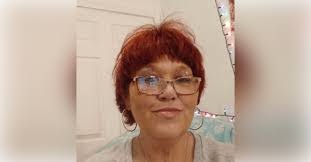 Lynn Yeager's Instagram, Twitter & Facebook