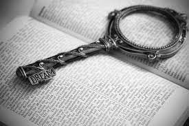 I Like The Symbolism With Pathfinder And A Key Or Magnifying Glass Also It Looks Kind Of Like A P Key Vintage Keys Old Keys