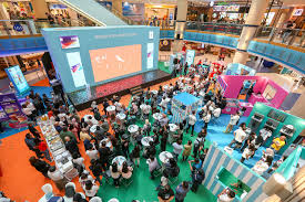 And unfortunately for jia hou and his friend, they were taken advantage of by a staff who's working in lenovo sunway pyramid. Petronas Launches The New Range Of Petronas Syntium With Cooltech With A Special Appearance By Lewis Hamilton Timchew Net