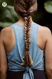 Yoga Clothes Practice In Lightweight Breezy Burnout Fabric By Luluemon Hair Styles Yoga Hairstyle Sports Hairstyles