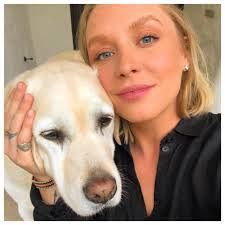 Meet Annie Starke, Glenn Close's lookalike TV chef daughter: the actress is  besties with JFK's great-niece and Bruce Willis' daughter, starred