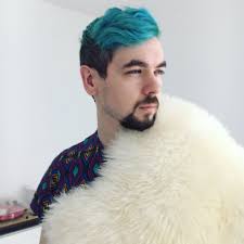 hazel redmond (@Bites18Hazel)