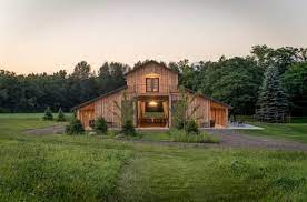 25 Of Minnesota S Most Stunning Wedding Venues Barn House Plans Barn Venue Barn Plans