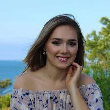 Isabella Russo's Instagram, Twitter & Facebook