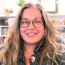 I've started a podcast! Which is only proof that anyone with a microphone,  a few good questions, and too much coffee can call themselves a podcaster.  That said, I do have fabulous