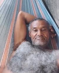 Meu nome é Bira, eu tenho 50...