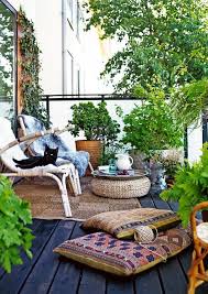15 Tiny Outdoor Garden Ideas For The Urban Dweller Small Balcony Garden Patio Balcony Ideas Balcony Decor