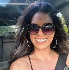 🦀 Crab Week continues at River Deck! 🦀 Indulge in 1 pound of crab legs  with 2 sides for just $24! 🦞 Pair it with an ice-cold Landshark beer