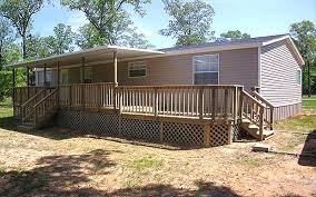 Leitfaden Fur Veranden Und Terrassen Fur Mobilheime Reparatur Von Mobilheimen Fur Leitfaden Mobilheime In 2020 Mobilheim Veranda Mobile Heime Dekorieren Mobilheim