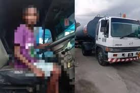 Seterusnya proses serahan kereta dan motor boleh dibuat sama ada hantar ke port ataupun pick up dari lokasi tempat anda. Ramai Bengang 2 Insiden Pada Hari Sama Selepas Kereta Ada Pula Bawa Treler Kau Tunggu Je Lah Kena Kutip Nanti Viral Mstar