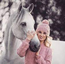 Her home town is netherlands. Britt Dekker Fotos Facebook