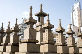 What to wear to a japanese funeral. Japanese Funerals Rites Japanvisitor Japan Travel Guide