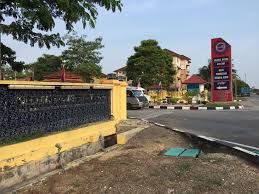 Kolej matrikulasi johor kementerian pendidikan malaysia, jalan payamas, 84900 tangkak, ledang, johor. Hai Adik Adik Kolej Umt Universiti Malaysia Terengganu Facebook