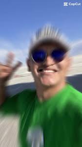 he pasado mi vida ,desde mis 17 años , año 2013 trabajando : este año 2023  tome la decisión de ir a conocer , mi bolivia empezando de tarija , luego  potosi ! que mi dios me los bendiga a todos mis ...