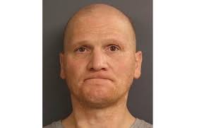 Kimberley RCMP searching for man missing since Aug. 20 Kimberley RCMP is  asking for the public's help in locating Stephen Earl Skinner, 44-years of  age, who has been missing since August 20.