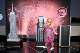 Trisha Paytas Light ESB Pink for Her Broadway Debut | Empire State Building