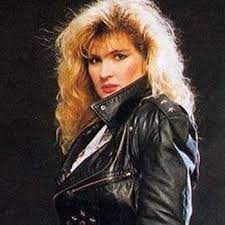 Uczęszczała do iii liceum ogólnokształcącego im. Beata Kozidrak Rm80 Pl