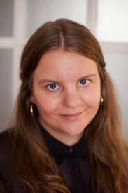 Clara Schilling's Instagram, Twitter & Facebook