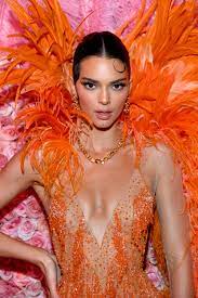 Kardashian jenner kylie jenner met gala gala met gala celebrities kendall jenner wallpaper kylie jenner outfits fashion. With One Million Followers On Instagram And A Client Roster Featuring Kendall Jenner Bella Hadid And Jennifer Lopez Kendall Jenner Met Kendall Jenner Met Gala