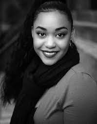 Kamilah Simpson's Instagram, Twitter & Facebook