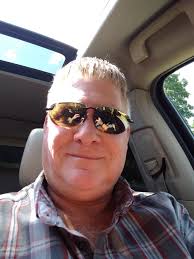 UPDATE ON MY BUDDY: Mike Jackson is doing great, and working hard at  recovery. (Caught in the midst of giving me devil horns, he says it was  just a peace sign for