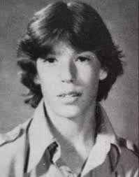 2 pics young Sean Kinney (prom) : r/AliceInChains