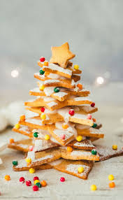 Recette Sapin De Noel Etoile Aux Amandes En Video Recette Biscuit De Noel Gouter De Noel Sables De Noel