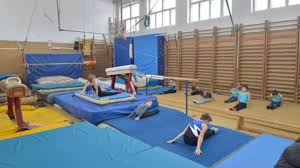 Sala sport bran, comuna bran, brașov. DupÄ Multe AmanÄri Sala De GimnasticÄ De La Ècoala GimnazialÄ Nr 2 Ar Putea Intra In ConstrucÈie Proiectul Nu A Trecut PanÄ Acum De Etapa De PregÄtire A DocumentaÈiilor Tehnice