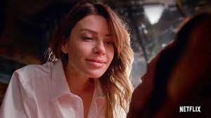Lucifer 5x07 lucifer and chloe end scene. Mir On Twitter 5x07 Opening Scene Lucifer Being Awake Looking At Chloe While She S Sleeping Right Next To Him He Touches Her Face And She Wakes Up C Good Morning She Moans