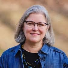 Carla Zanoni's Instagram, Twitter & Facebook