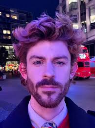 Josef Lloyd (@josefrobertlloyd) • Instagram photos and videos