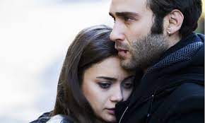 În savană, mo, un pui de elefant a rămas singur după ce mama lui a fost prinsă. O Poveste De Iubire Episodul 57 Si 58 Episodonline Net