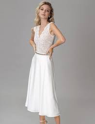 Sommerliche sandalen bei otto » funkelnd mit strass bequem mit fußbett mit & ohne absatz jetzt online kaufen! Hochzeitskleider Schlicht Modern Piqyourdress