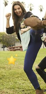 Her first appearance was in try not to flinch challenge . Kira Le A Best Girl Kira Kosarin Kira Celebrities Female