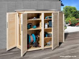 Pfiffiger Gartenschrank Aus Holz Viel Stauraum Auf Wenig Platz Pin Blog Outdoor Storage Cabinet Diy Storage Shed Plans Shed Storage