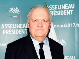 Mélenchon se présente en 2022 en promettant de «refonder le peuple français». Francois Asselineau La Biographie De Francois Asselineau Avec Voici Fr