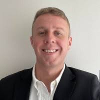 10+ "Felipe Leighton" profiles