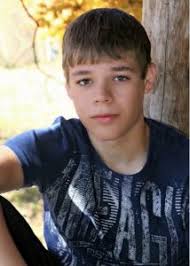 Spencer Creighton's Instagram, Twitter & Facebook