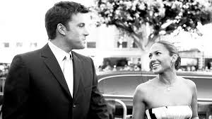 They later starred in the engagement ring no. The Story Behind The Pink Diamond Engagement Ring Ben Affleck Gave Jennifer Lopez Marie Claire