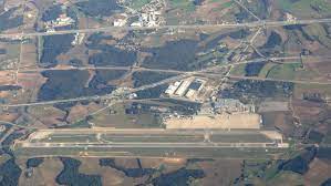 Vom flughafen girona ins zentrum von barcelona. Flughafen Girona Wikipedia