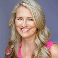 Amber Etheridge's Instagram, Twitter & Facebook