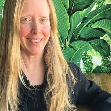 Darlene Runge's Instagram, Twitter & Facebook